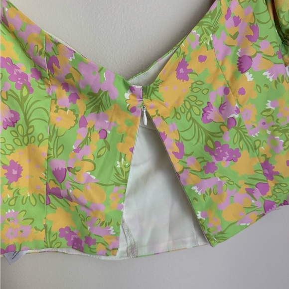 Floral Puff Sleeve Crop Top - Picture 6 of 6